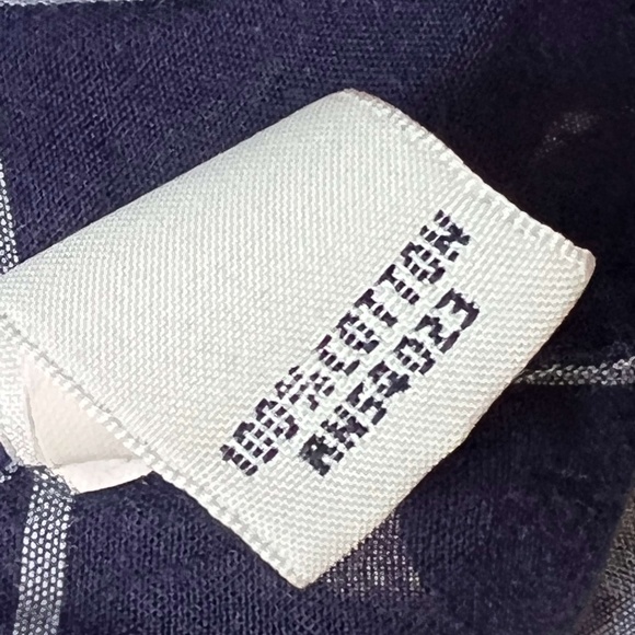 UNIQUE! Banana Republic Short Sleeved Blue Plaid Cotton Button Up Shirt - Picture 9 of 10